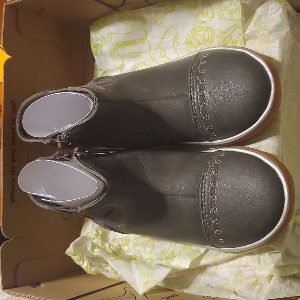 Livie & Luca Ali Ankle Boot Size 8